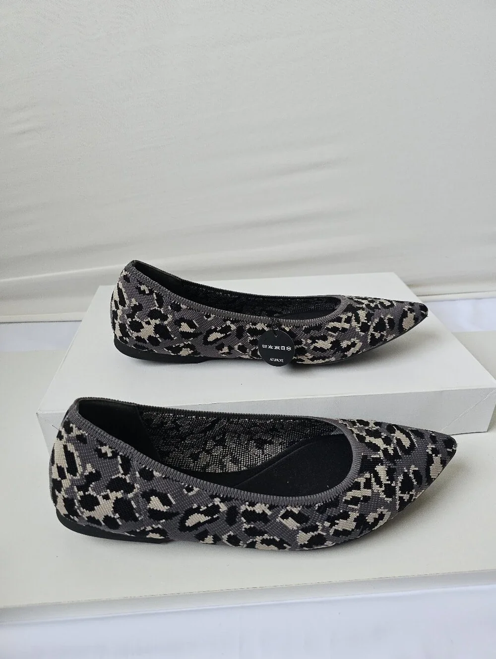 NWT Alfani Step Flex Pointed Toe Flats – Leopard Print (Size 10M)